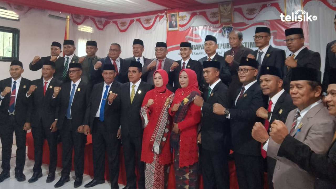 20 Anggota DPRD Muna Barat Dilantik, Minta Media Kawal Aspirasi Masyarakat