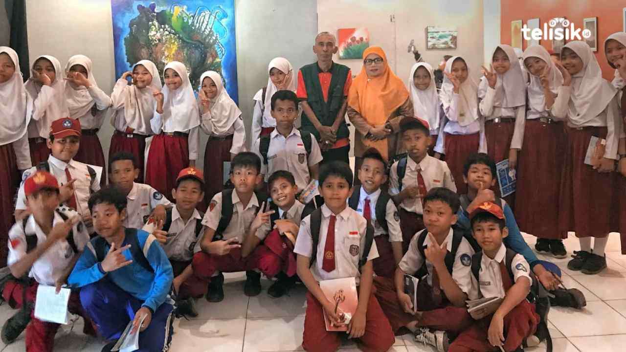 Apresiasi Karya Seni Lokal: UPTD Museum dan Taman Budaya Sultra Gelar Pameran Seni Rupa