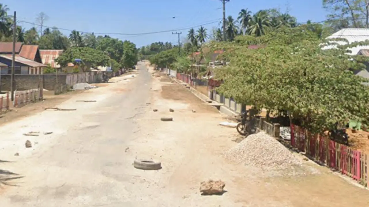 Dua Ruas Jalan di Lohia Segera Teraspal, Progres Poros Lorong Tikus-Ghonebalano 35 Persen