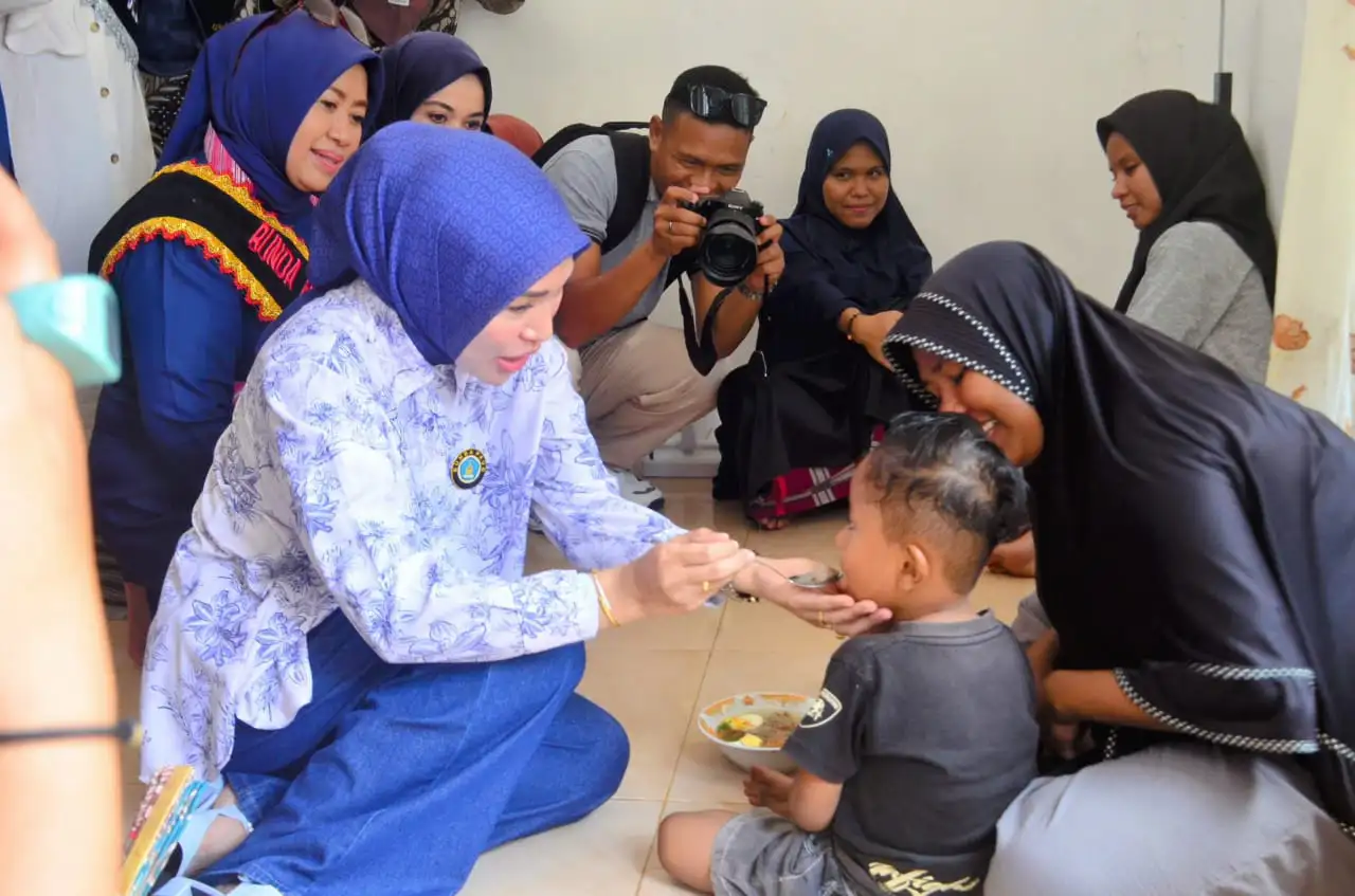 Ketua TP PKK Buton Selatan Adakan Penyuluhan Pola Asuh Anak Usia Dini di Era Digital