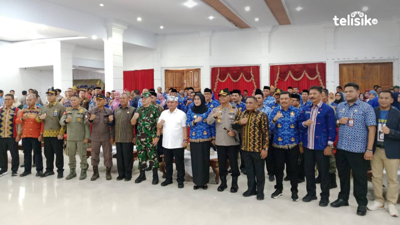 Pj Gubernur Kumpul Pejabat Muna-Muna Barat, Tekankan Tegakan Netralitas ASN