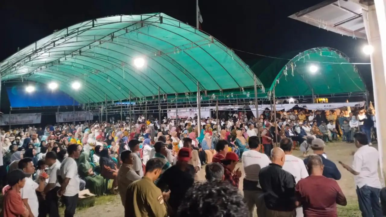 Ribuan Warga Katoi Kolaka Utara Hadiri Kampanye Dialogis Paslon Anton-Abbas