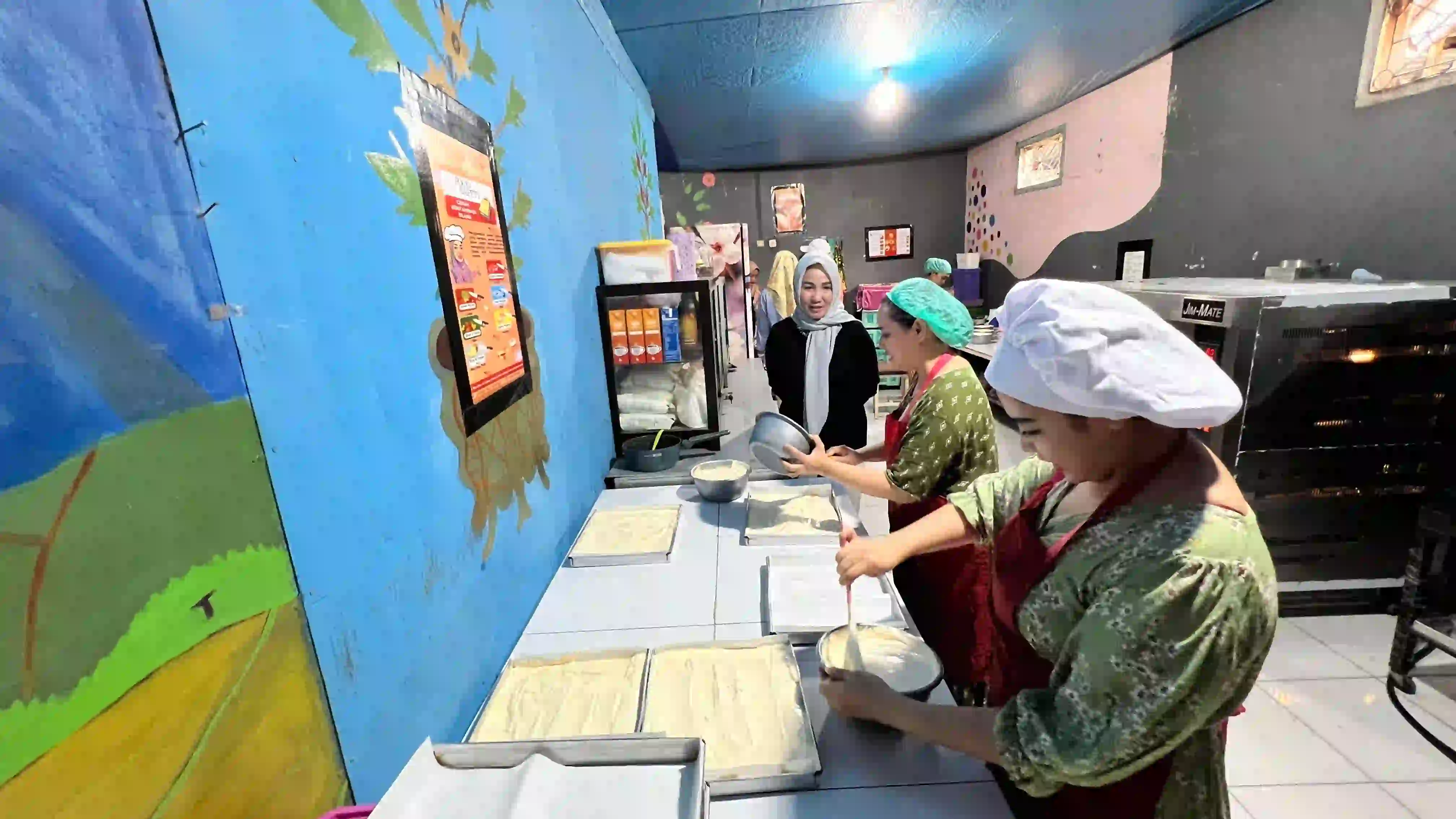 Strategi Sukses Umy Minten, UMKM Kue dan Abon yang Menembus Pasar Lokal dan Nasional