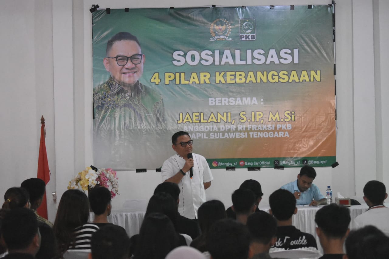 Anggota DPR RI Jaelani Bekali Pemuda Muna Empat Konsensus Dasar Kebangsaan