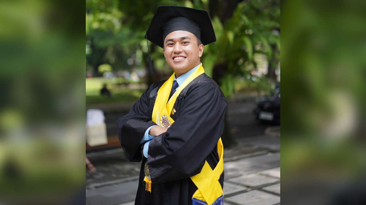 Mahasiswa Asal Kendari Daffa Adiibah Sinapoy Lulus Tercepat di UGM dengan IPK 3,92