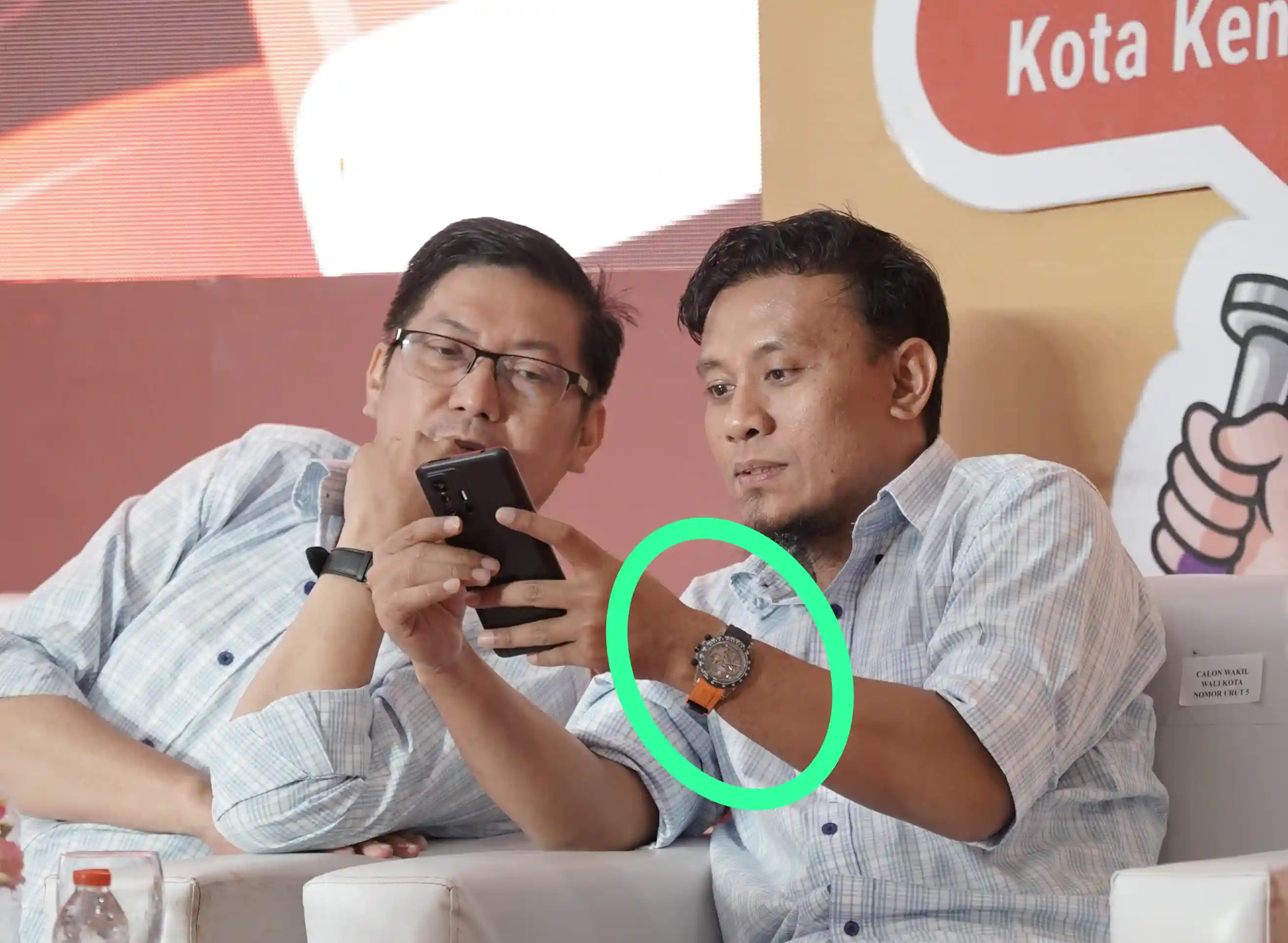 Rolex Harga Rp 1 Miliar Warnai Penampilan Afdal di Panggung Debat Pilwali Kendari