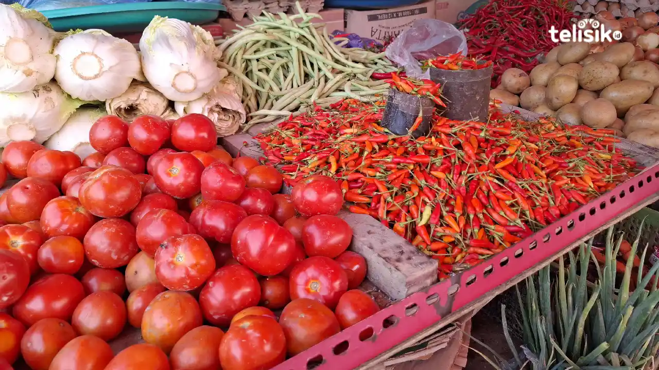 Harga Bahan Pokok di Pasar Tradisional Kendari Naik Jelang Akhir Tahun