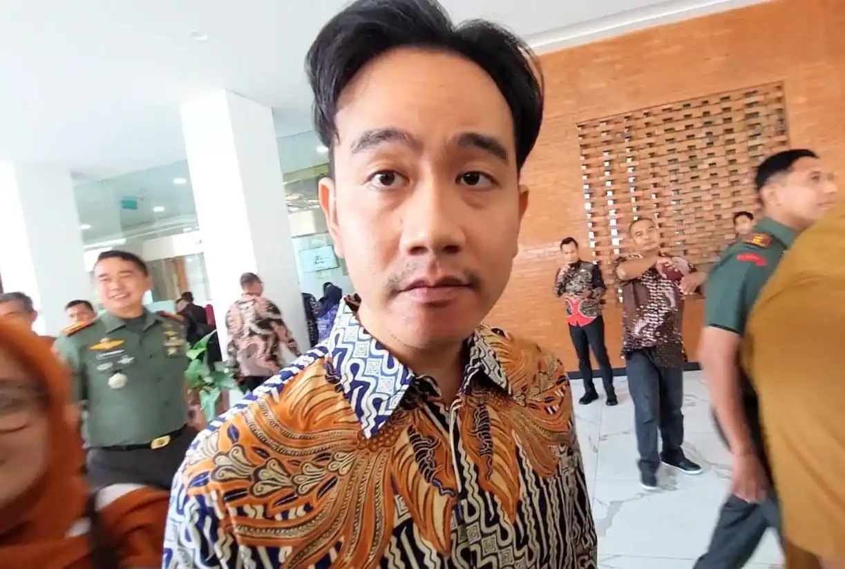 Heboh Gibran Disentil Tak Paham Penggunaan Kata 'Para': Sekelas Wapres Kok Gini