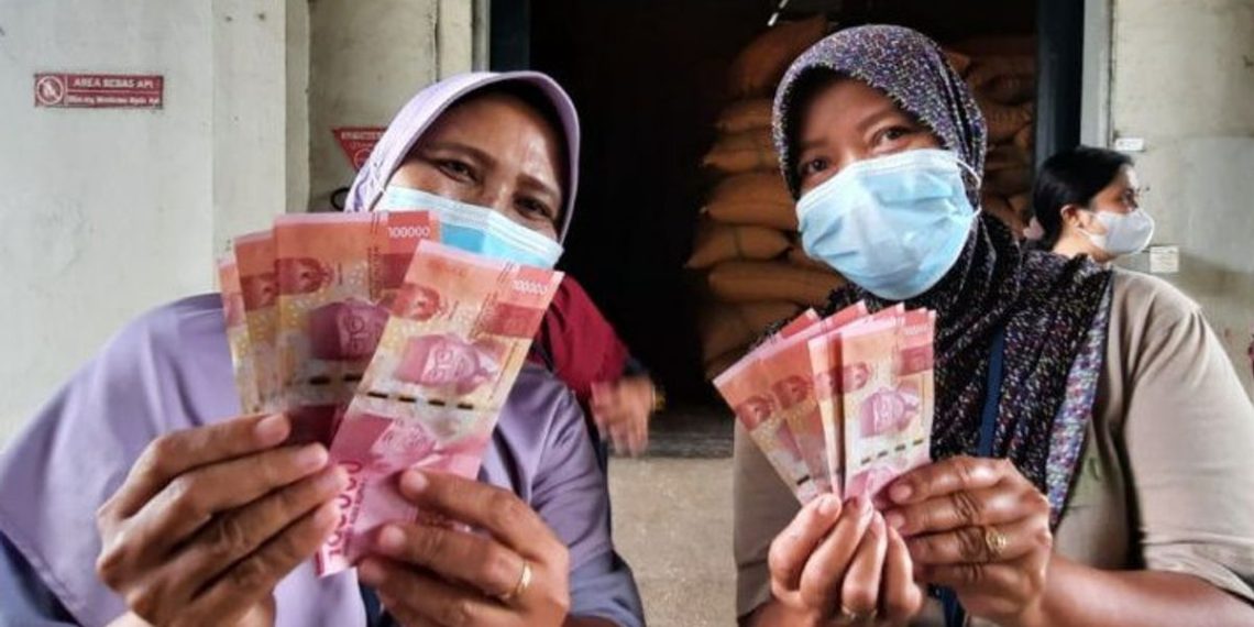 Link Akses Penerima Lima Kategori Bansos 2025: Begini Syarat Khusus dan Cara Daftarnya