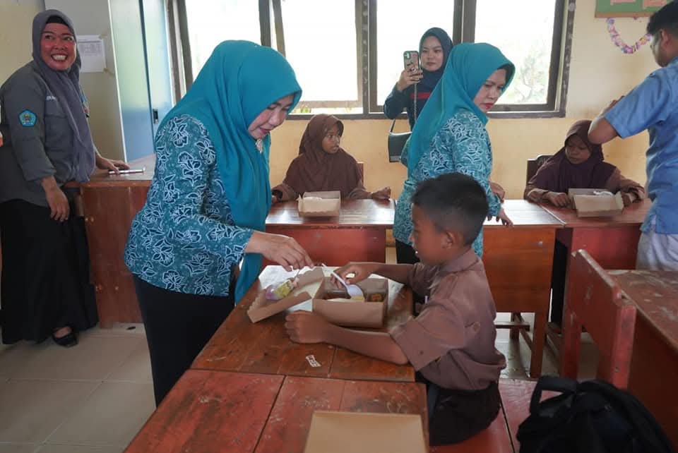 PKK Kolaka Utara Gandeng Perusahaan Swasta Gelar Program Makan Bergizi Gratis