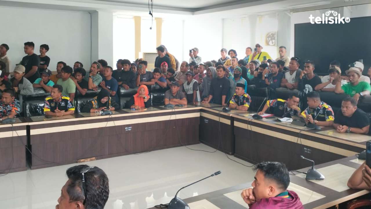 Ratusan Nelayan Kendari Desak Regulasi VMS Dicabut, DPRD Curigai Motif Bisnis