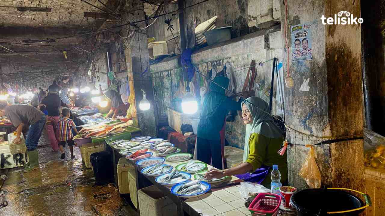 Harga Ikan di Pasar Karya Nugraha Baubau Kembali Normal Jelang Ramadan