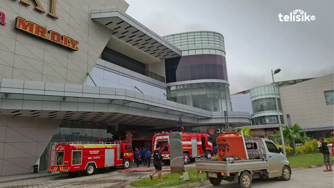 Ledakan Besar Awali Kebakaran The Park Kendari, Kerugian Miliaran Rupiah