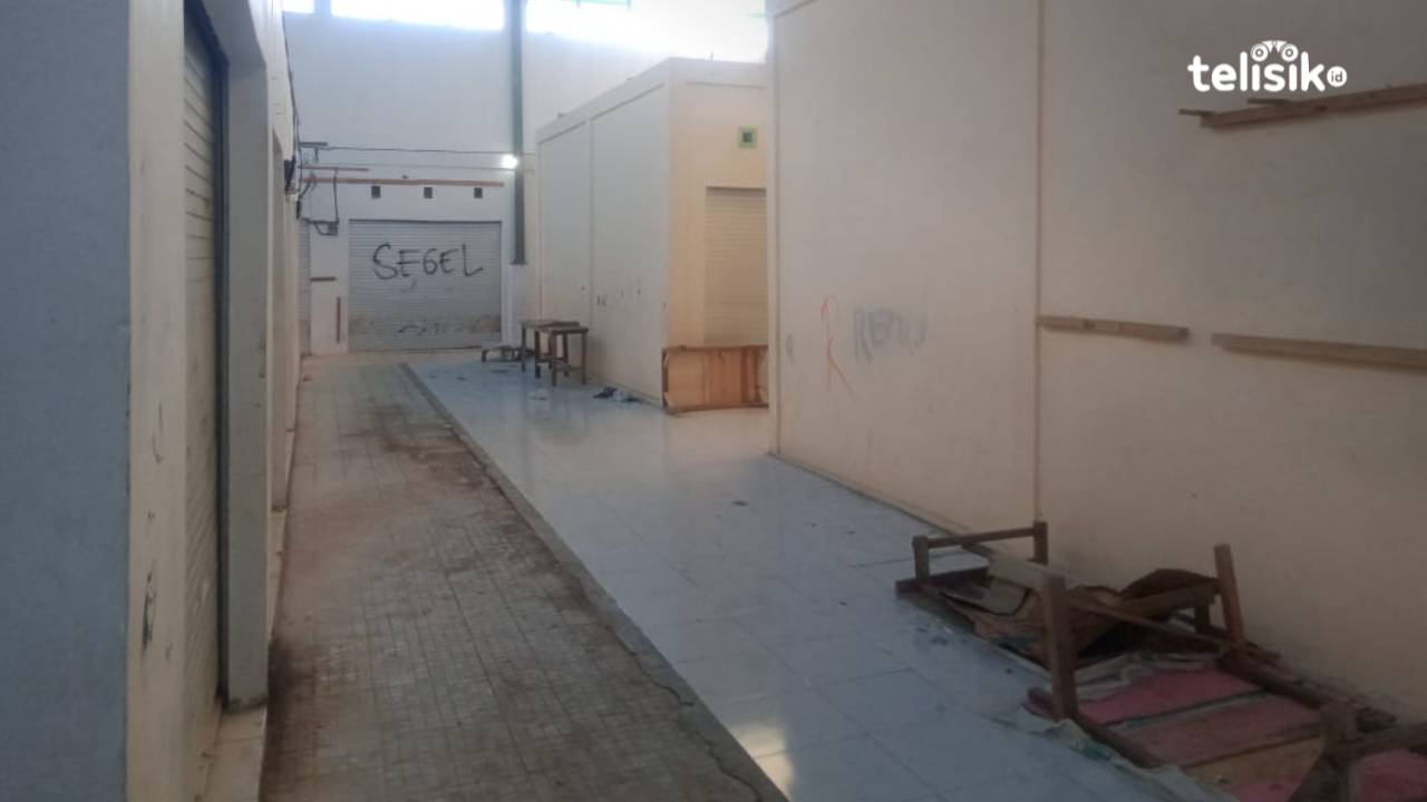 Pedagang Keluhkan Fasilitas Pasar Sentral Wakatobi Terbengkalai