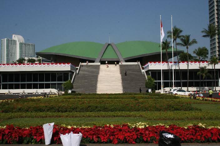 Revisi Tata Tertib dan Uji Kelayakan, DPR Kini Bisa Copot Kapolri hingga Ketua MK di Tengah Jalan