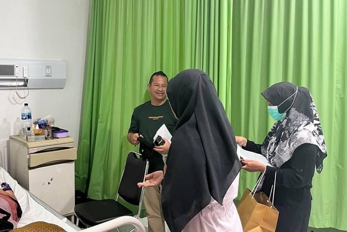 Kisah Keluarga ASN Dampingi Istri Berobat dengan Program JKN