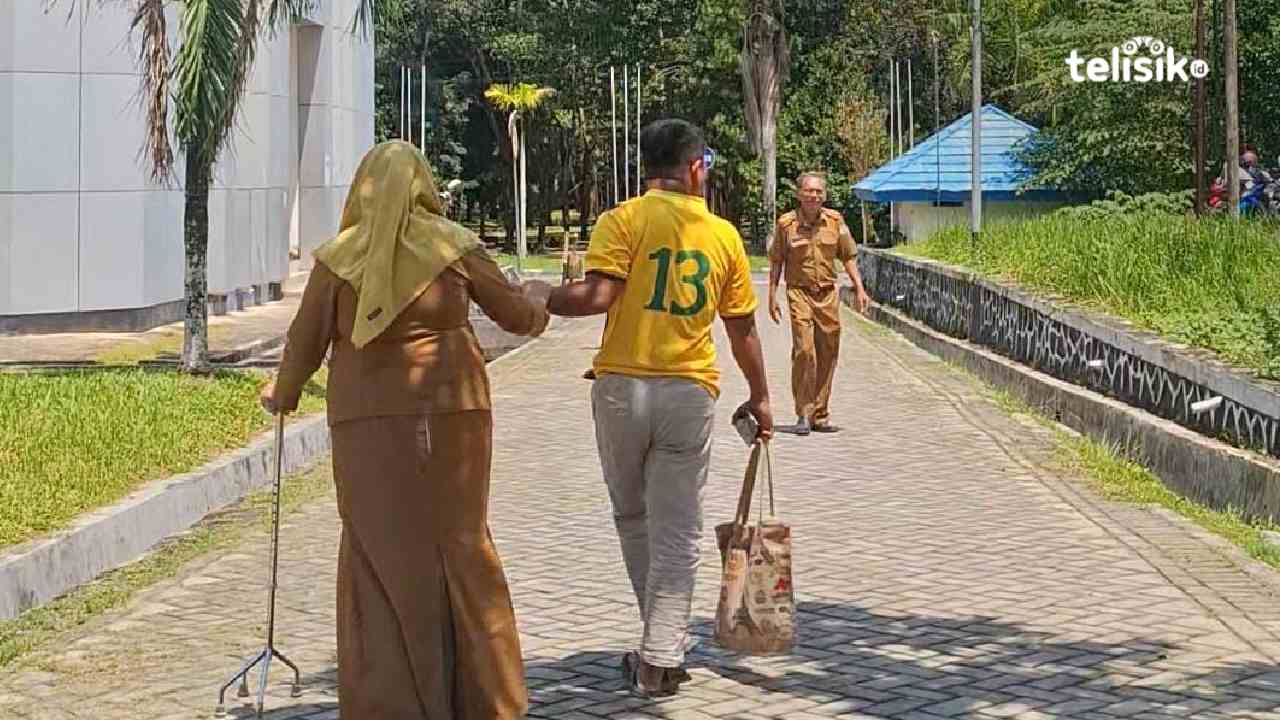 Kebijakan Parkir Andi Sumangerukka di Kantor Gubernur Sultra Diprotes Pegawai