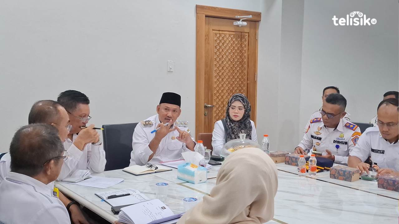 Lomba Permainan Tradisional dan Bakti Sosial Ramaikan Perayaan HUT ke-194 Kota Kendari