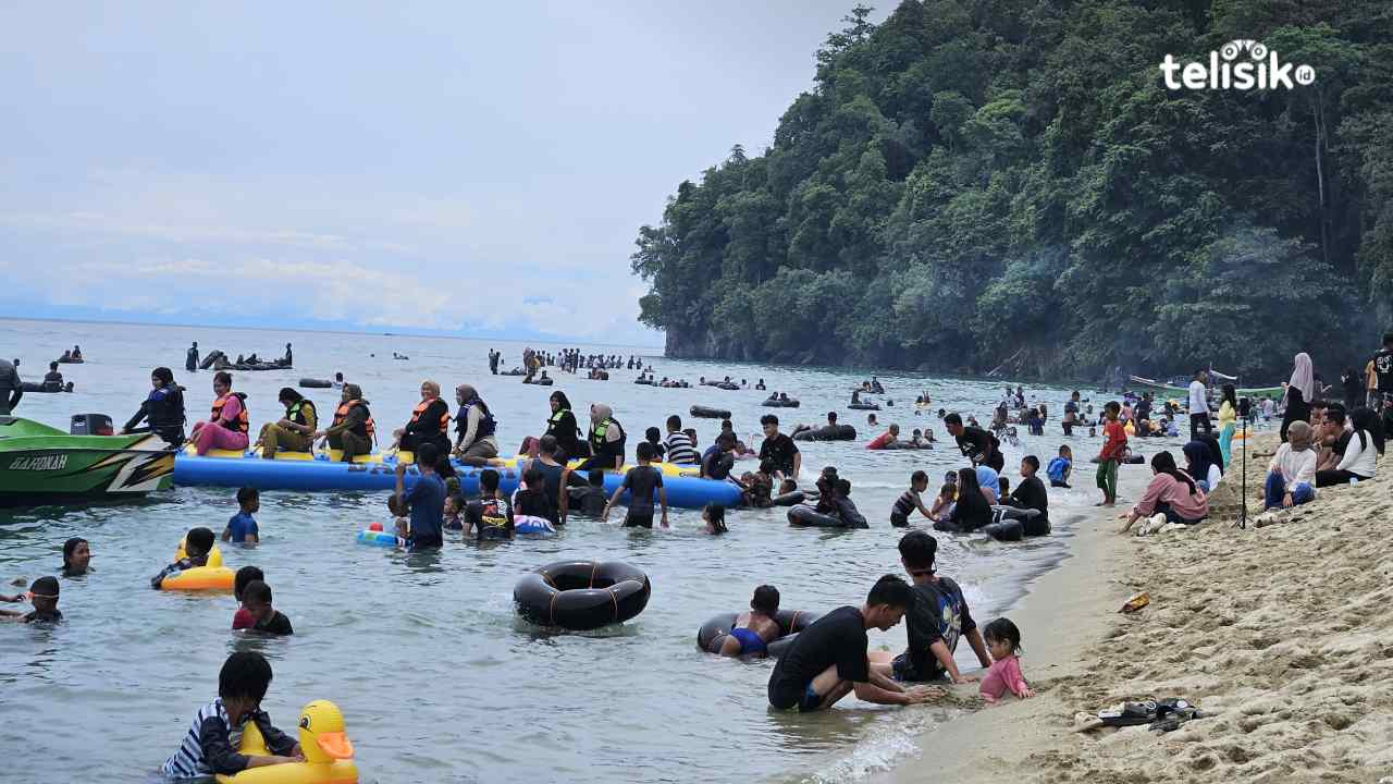 Ribuan Wisatawan Padati Sungai Terpendek di Dunia, Lokasi Berada di Sulawesi Tenggara