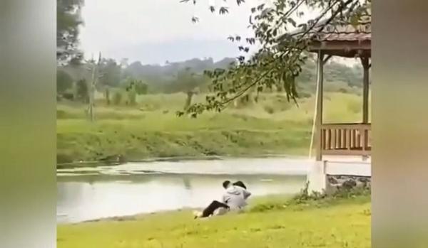 Heboh Link Video Sepasang Remaja Mesum di Pinggir Sungai Harvest City