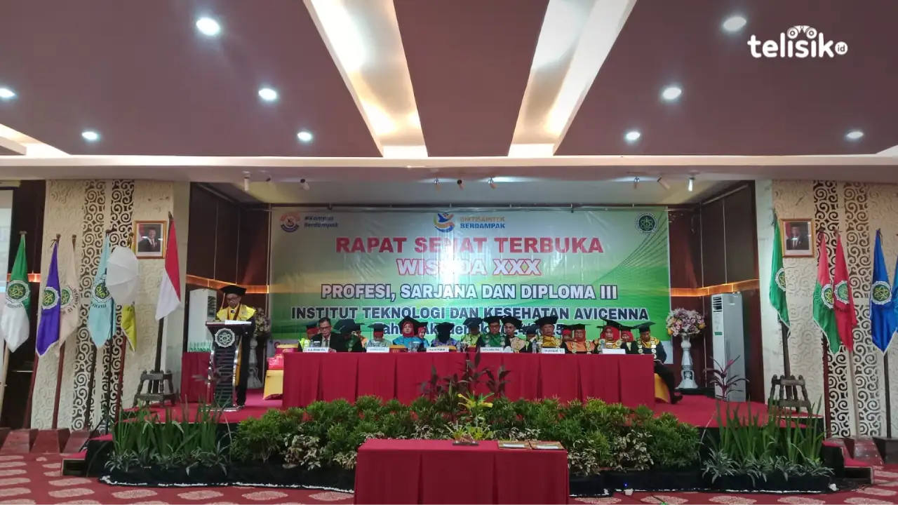 ITK Avicenna Kendari Wisudakan 74 Mahasiswa, Siap Hadapi Dunia Kerja