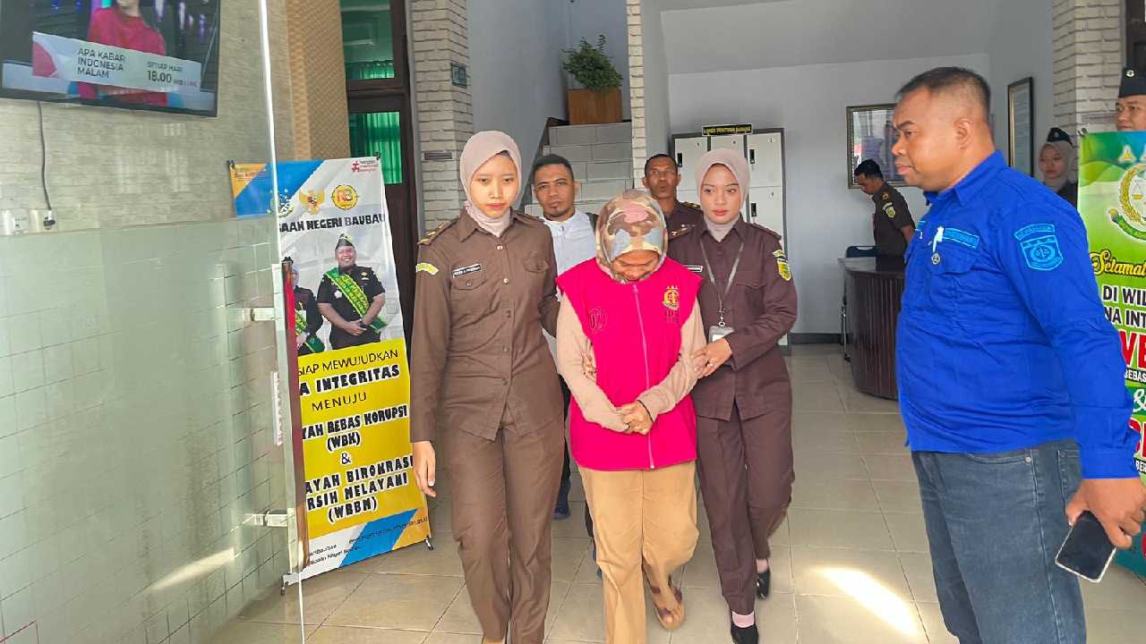 Mantan Pegawai Bank Mandiri Taspen Baubau Ditahan, Uang Tunai dan Sebidang Tanah Disita