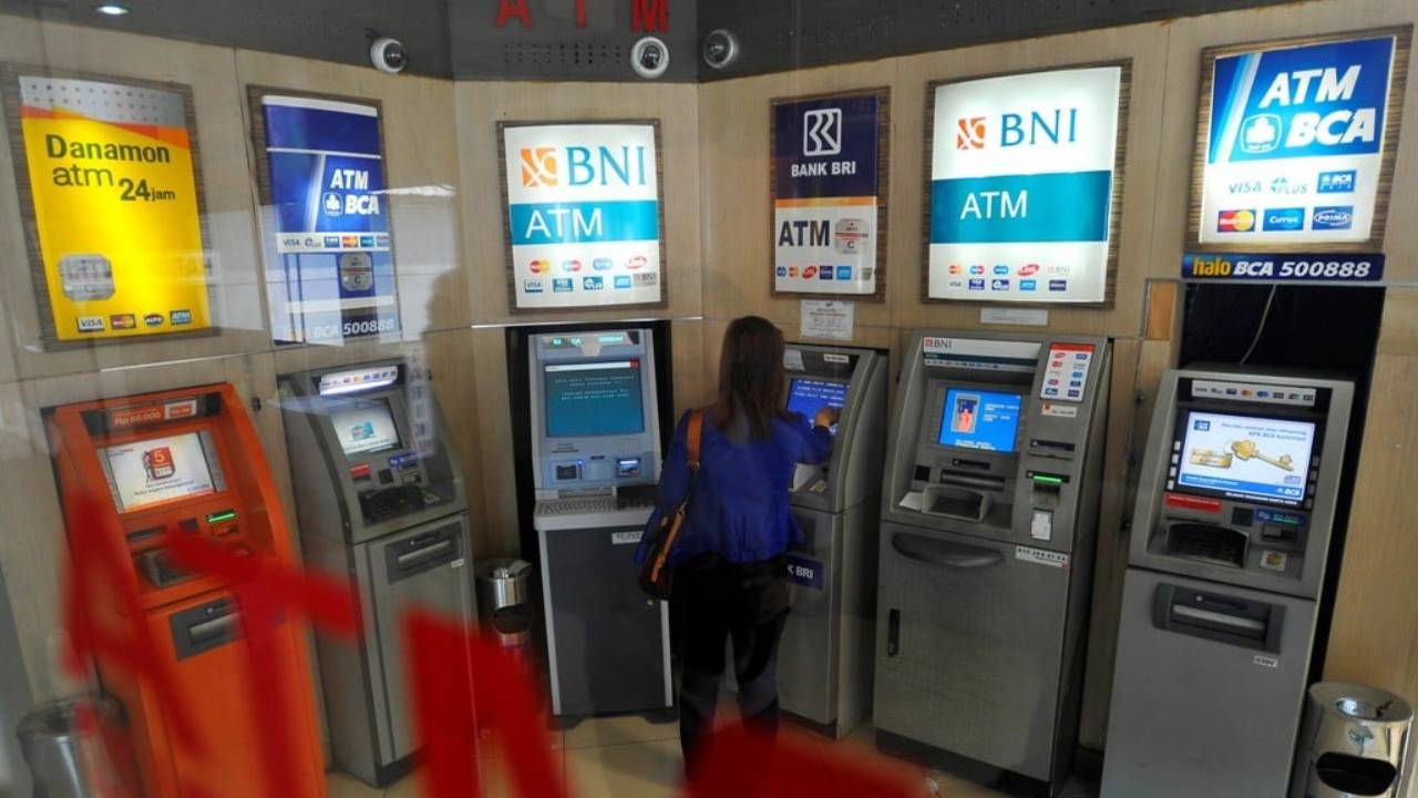 Nilai Minimum Rekening Bank Mandiri, BRI dan BNI Tak Diblokir Juni 2025