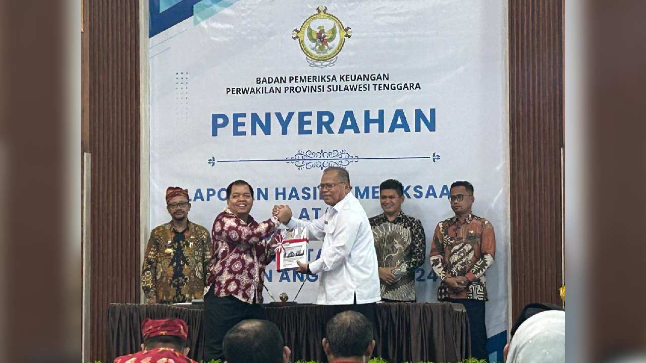 Pemkab Buton Selatan Diganjar Penghargaan WTP ke-8