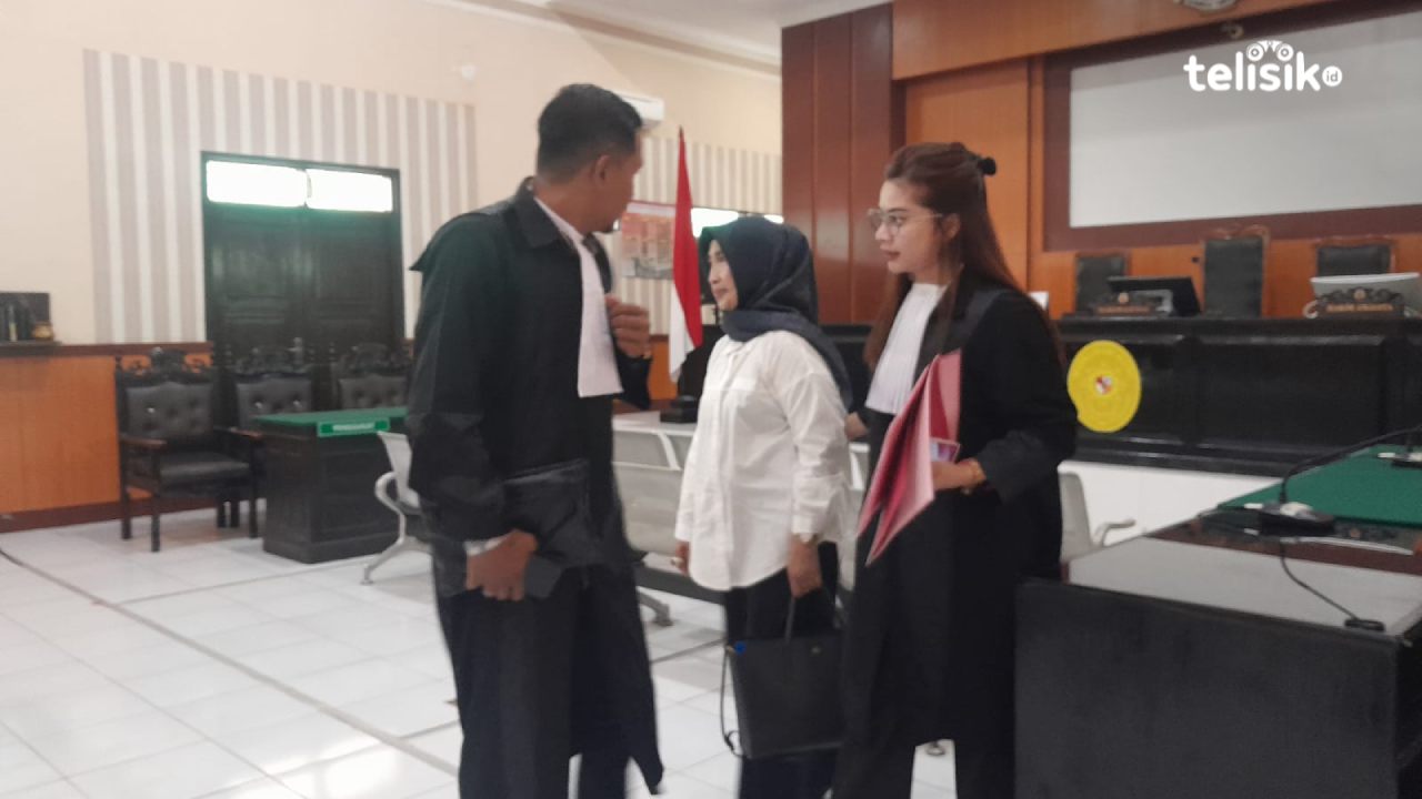 Eksepsi Ditolak, Sidang Eks Sekda Kendari Nahwa Umar Lanjut ke Pemeriksaan Saksi