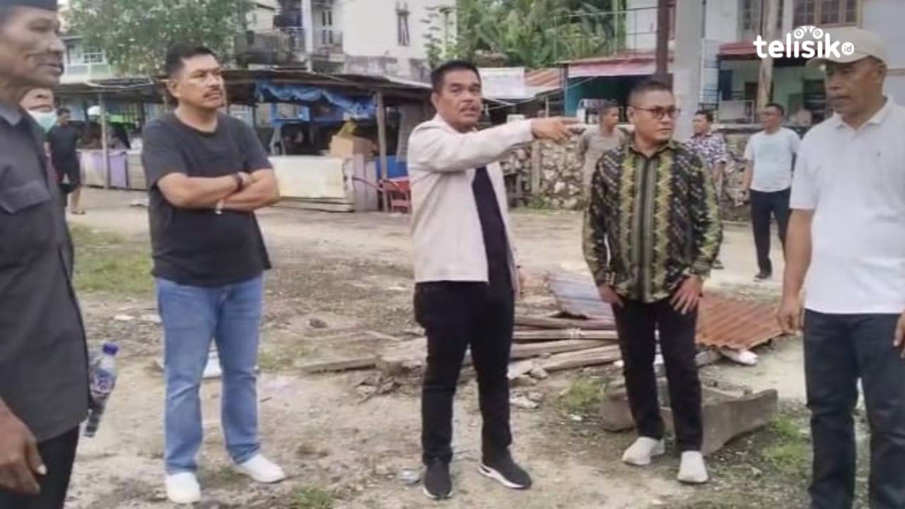 Sterilkan Pasar Tongkuno, Wabup Muna Tegaskan Aset Pemkab yang Tak Bisa Dikuasai Masyarakat