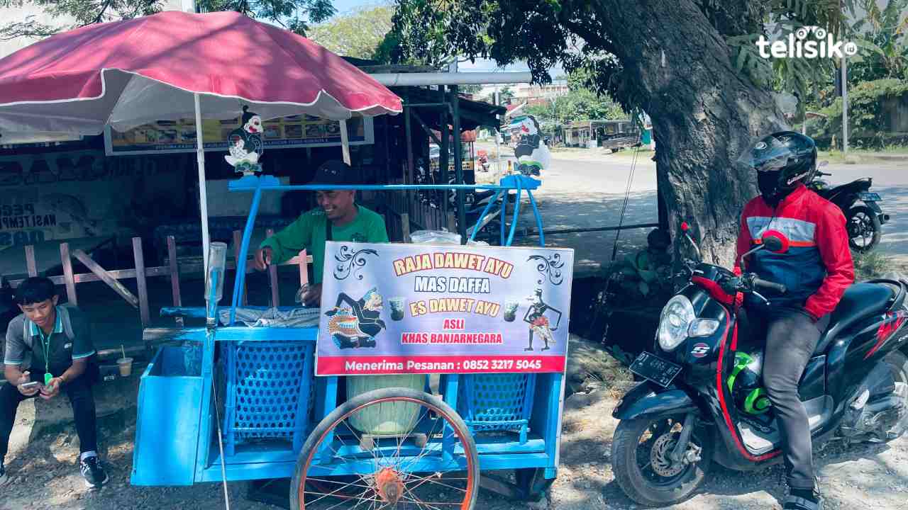 Cuaca Panas Beri Berkah Penjual Es Dawet, Daffa Raup Omzet Rp 400 Ribu per Hari