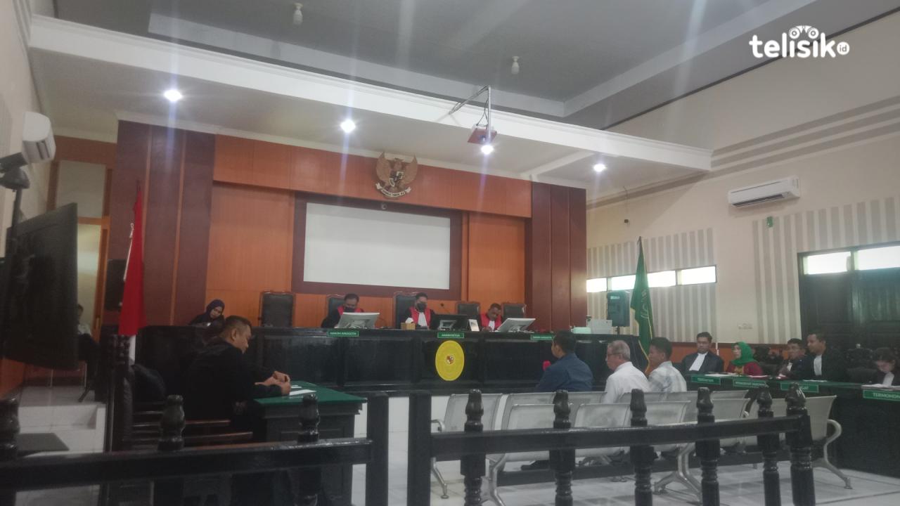 JPU Ragukan Saksi yang Dihadirkan Kuasa Hukum Terdakwa Mantan Sekda Kendari Nahwa Umar