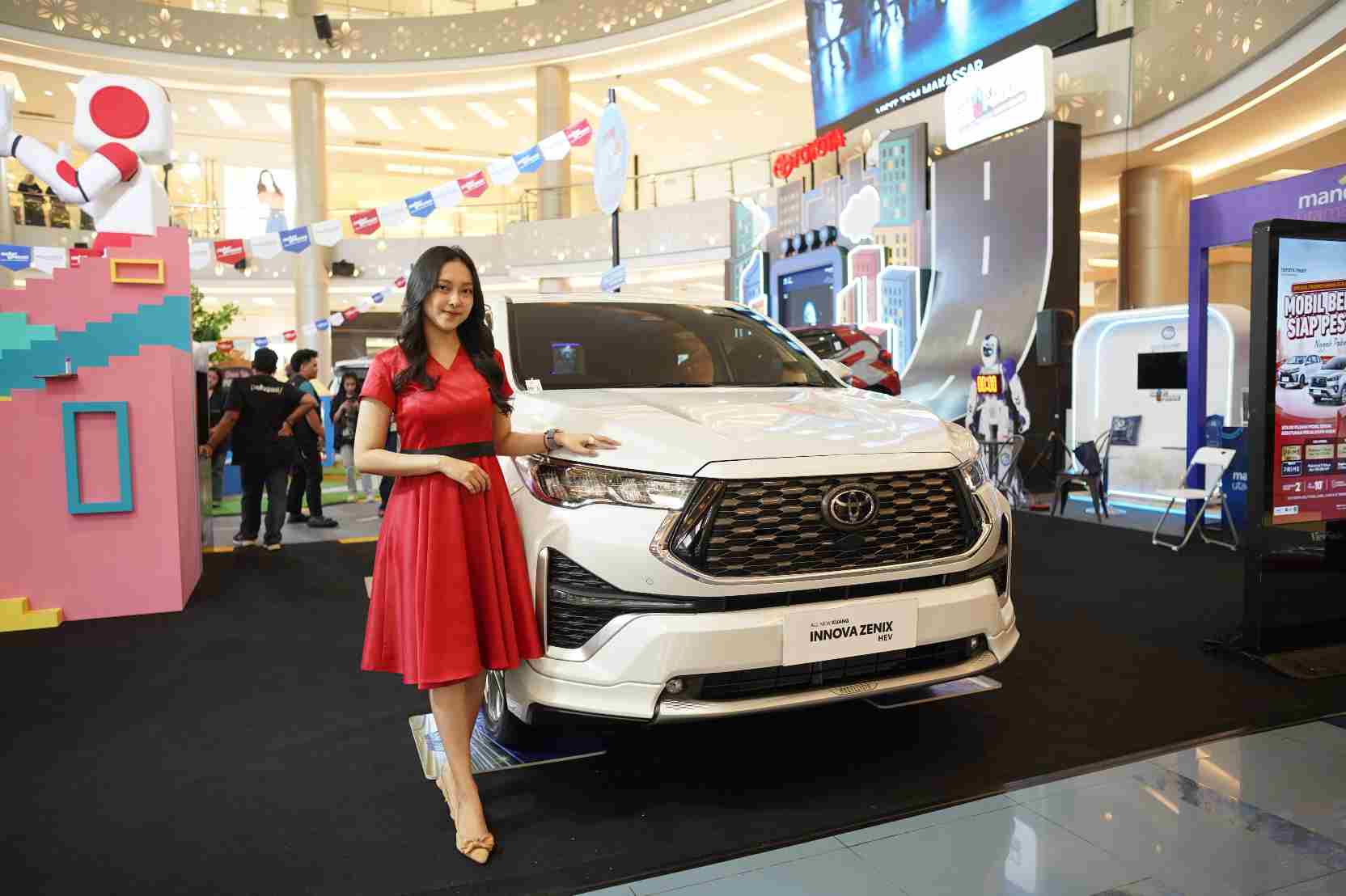 Toyota Hybrid Jadi Idola Baru di Sulawesi, Terapkan Teknologi Ramah Lingkungan dan Hemat Energi