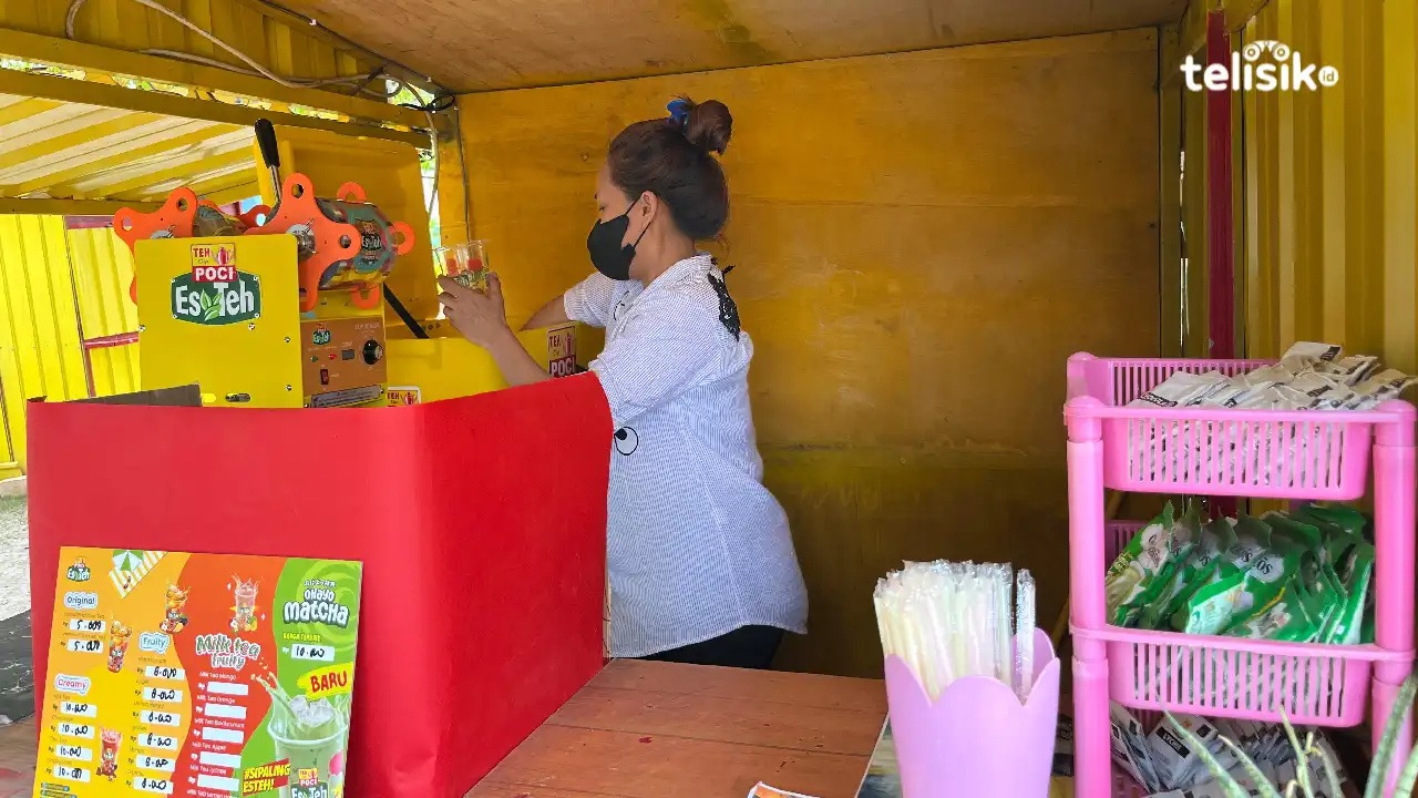 Kisah Sukses Serliana Jual Teh Poci di Ranomeeto Konawe Selatan