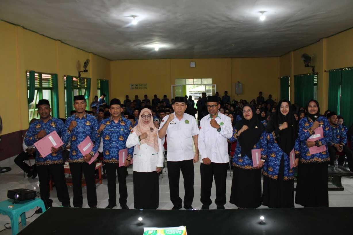 Meski Langgar Aturan, Dua Kades di Muna yang Lulus PPPK di Kemenag Belum Mau Lepas Satu Jabatan