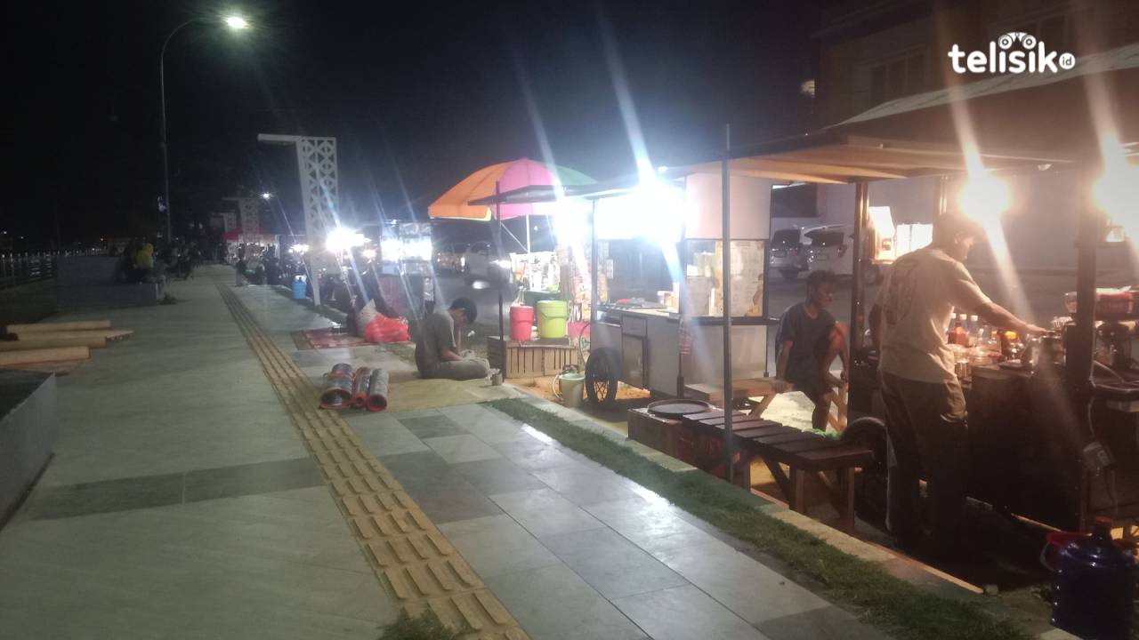 Pelataran Kali Kadia Kendari Dipadati Pedagang Kuliner, Harga Murah bisa Sambil Nongkrong