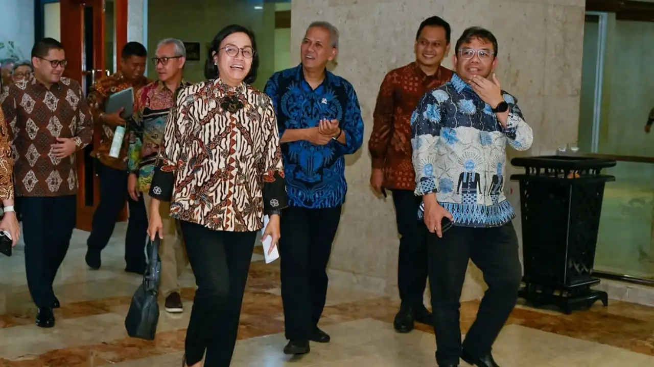 Sri Mulyani Koreksi Anggaran Tunjangan Guru Naik Rp 274 T di 2026, Non-PNS Dijatah Rp 19 T