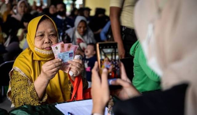 Daftar 6 Bansos Cair September 2025, Begini Cara Cek Nama Penerima