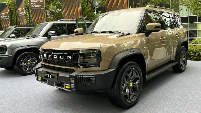 Fitur Jetour T2 Mengaspal di Indonesia Terkuak, SUV China Ini Bisa Bikin Konsumen Lupa Fortuner