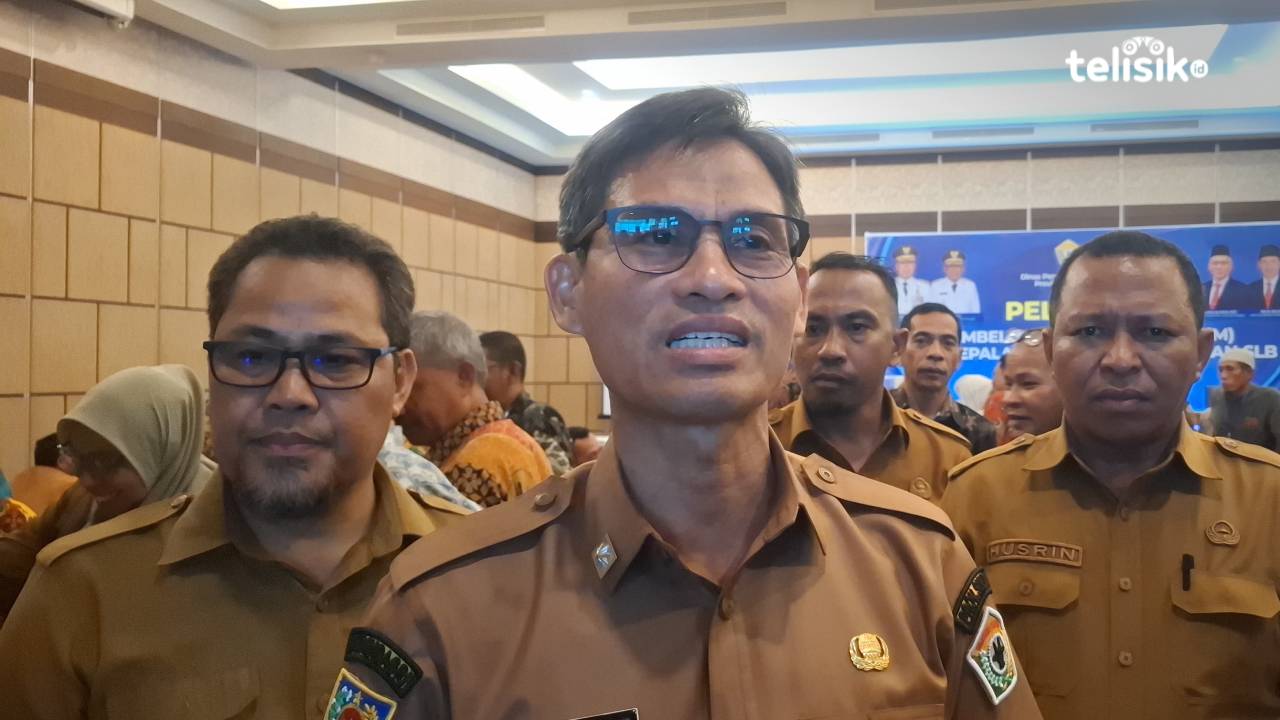 Kadis Dikbud Sulawesi Tenggara Minta Semua Kepala Sekolah Belajar dan Kawal Guru Sebelum Direward