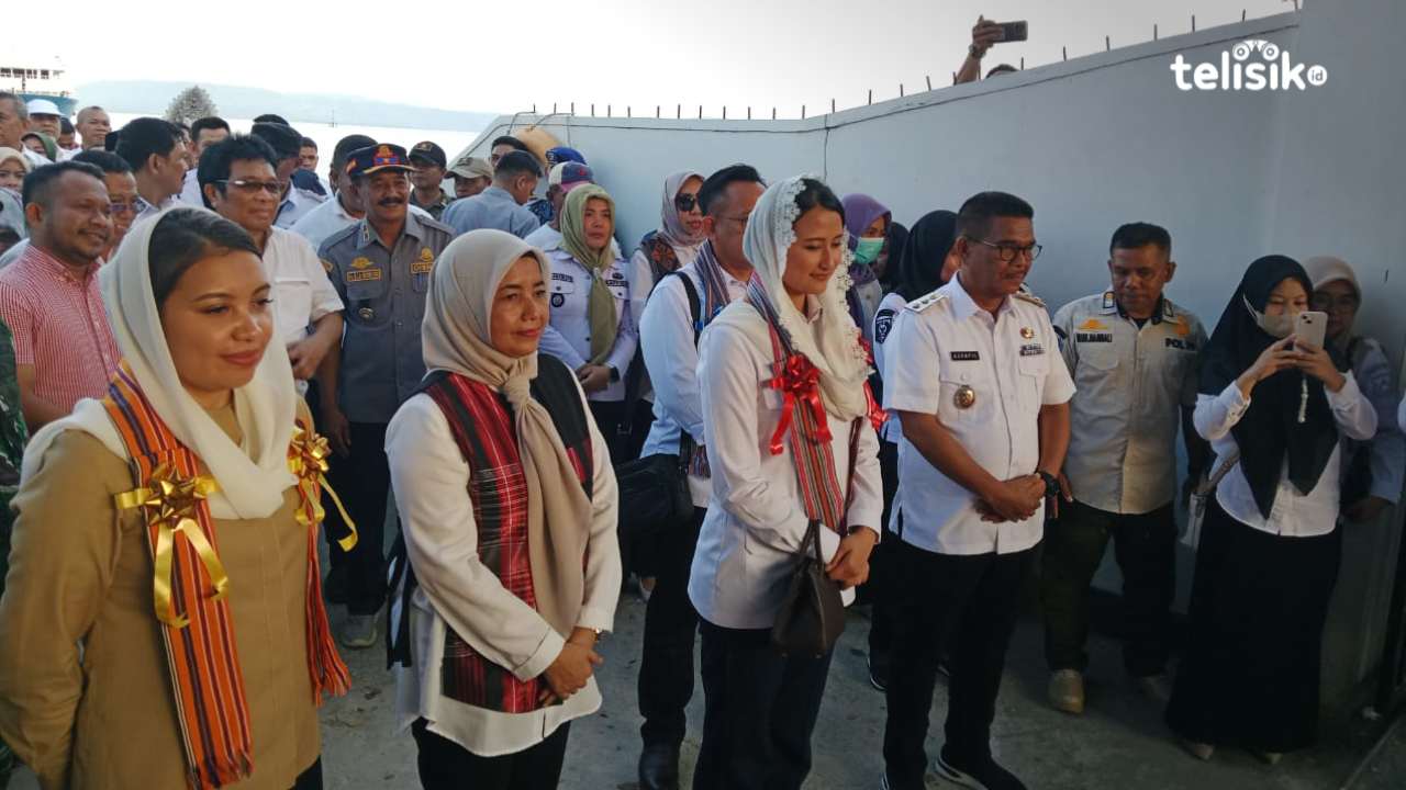 Dijemput Wabup Asrafil, Wakil Menteri Perdagangan Dyah Esti Tanya Kondisi Muna