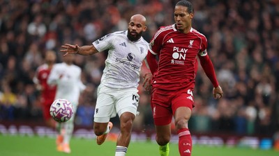 Gol Telat Maguire Antar Manchester United Taklukkan Liverpool 2-1 di Anfield