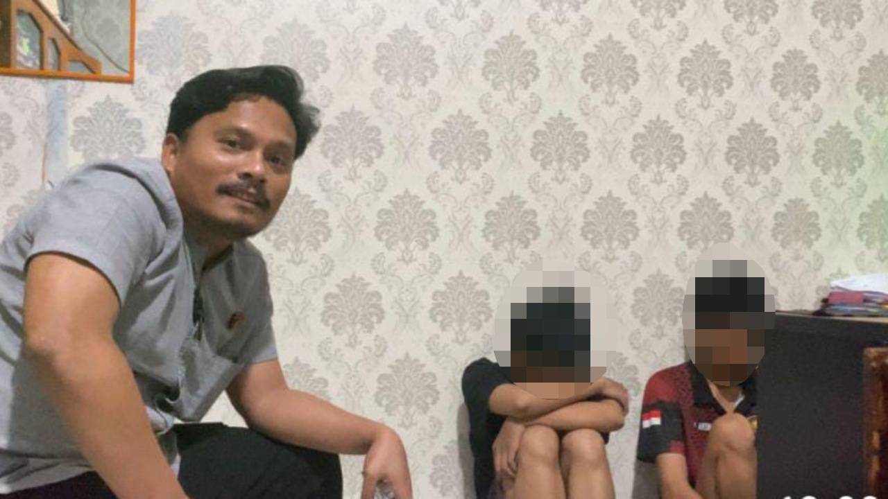 Begini Kronologi Asmara Pasangan Gay Digerebek Telanjang di Kendari