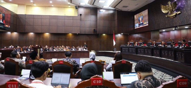 MK Resmi Ketuk Palu Larang Anggota Polri Duduki Jabatan Sipil, Berikut Aturannya