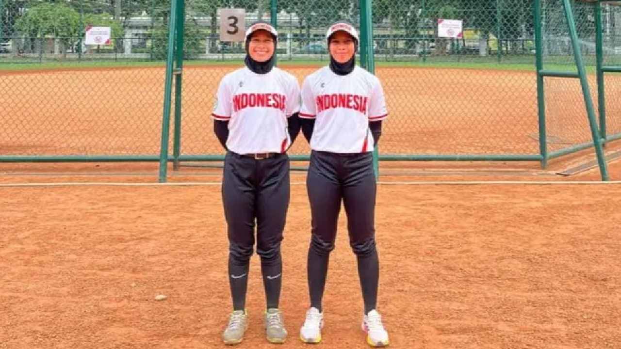 Dua Mahasiswi STIE 66 Kendari Perkuat Timnas Softball Indonesia di SEA Games 2025