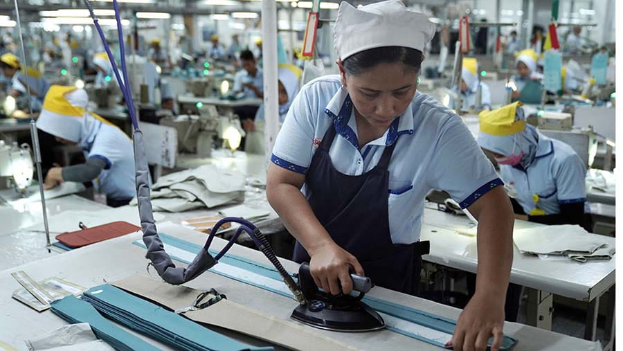 Hitungan UMP 2026 Naik hingga 7 Persen, Cek Daftar Daerah Tertinggi