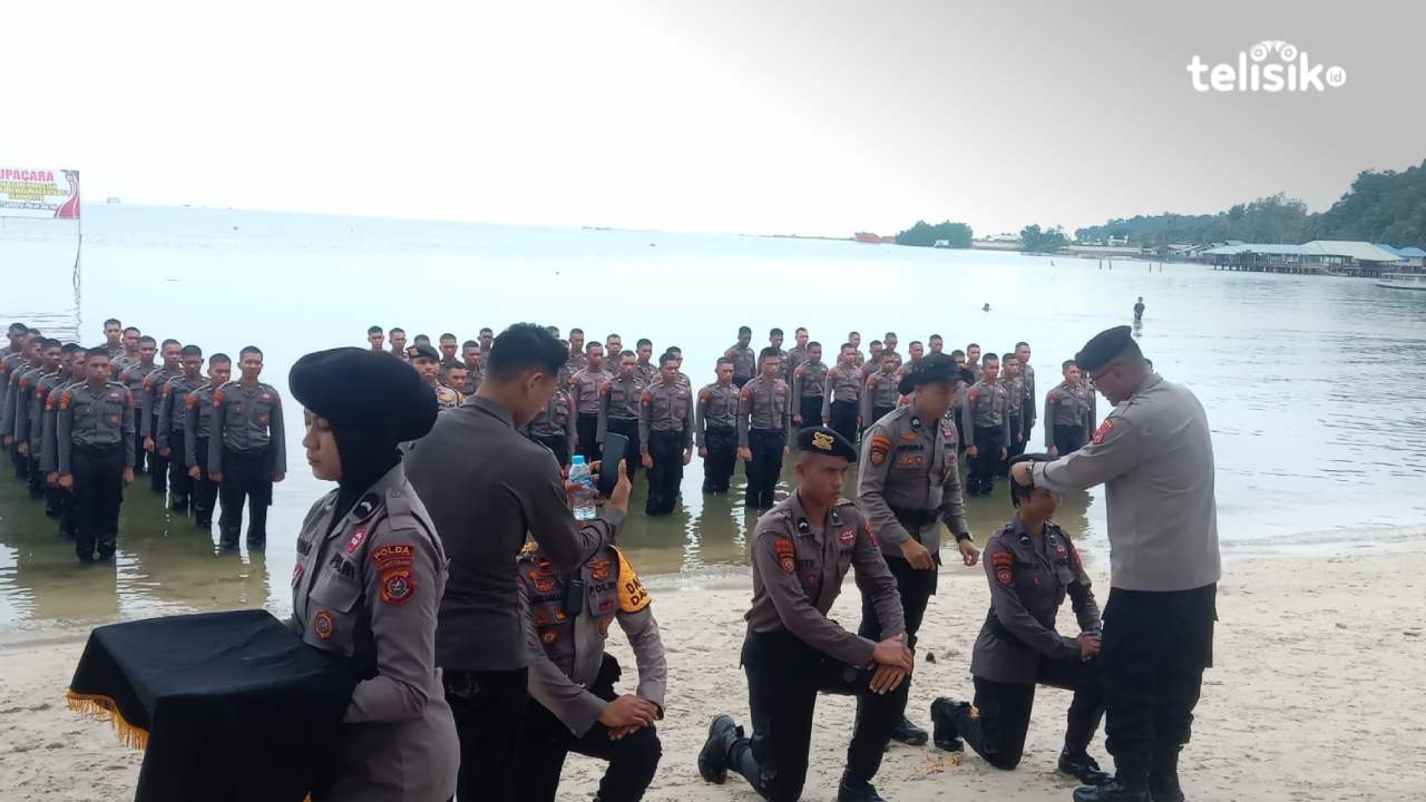 73 Bintara Remaja Ditsamapta Polda Sultra Digembleng Jalan Kaki 13 Kilometer