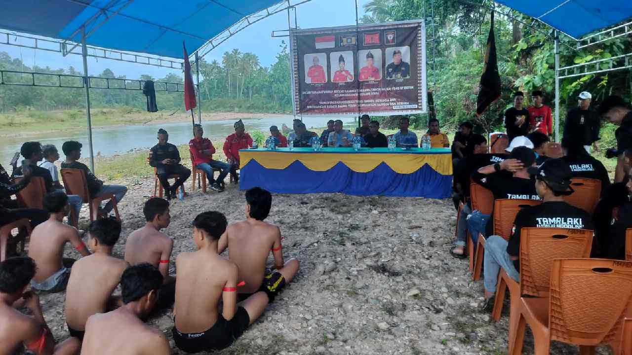 Pemuda Tolaki Ditempa untuk Lestarikan Budaya di Diksar TAWON ke-27