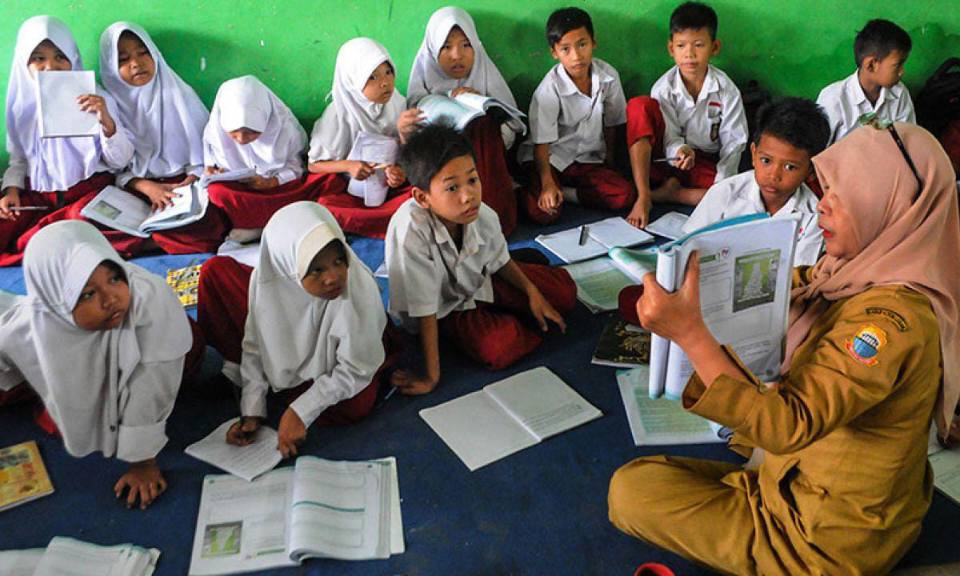 Heboh Aturan Siswa Belajar di Rumah Mulai April 2026 dan MBG Tetap Jalan, Begini Penjelasannya