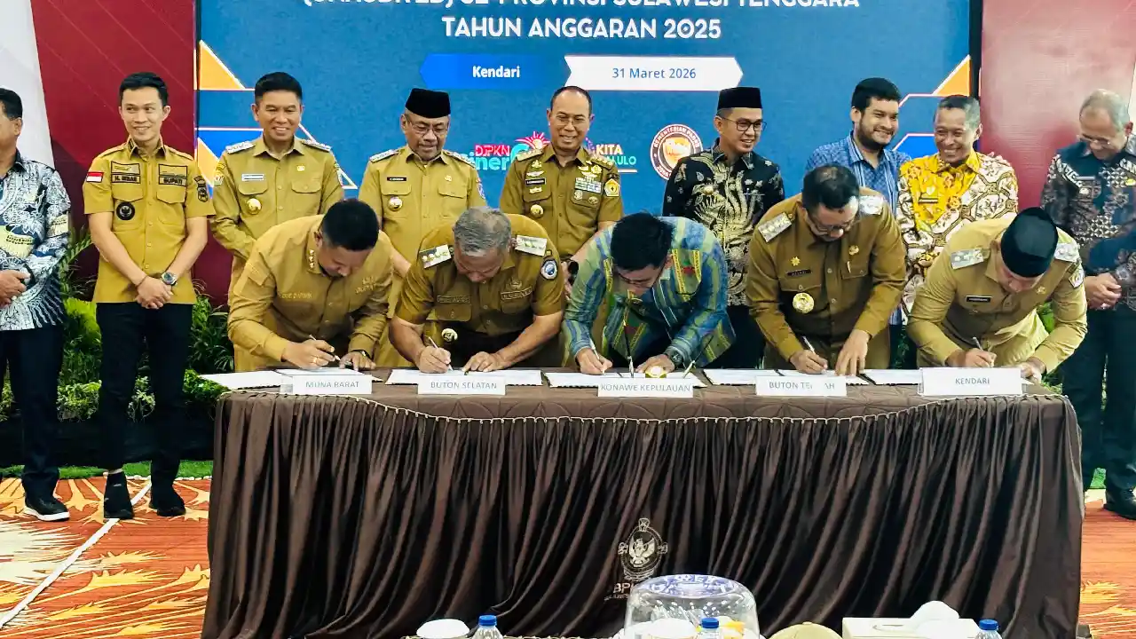 Bupati Buton Selatan Terima Laporan Keuangan dari BPK